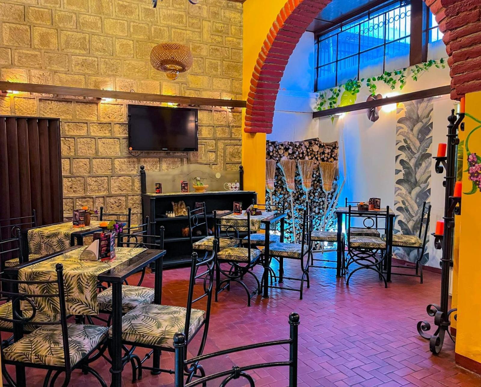 לטקונגה Hotel Rodelu מראה חיצוני תמונה